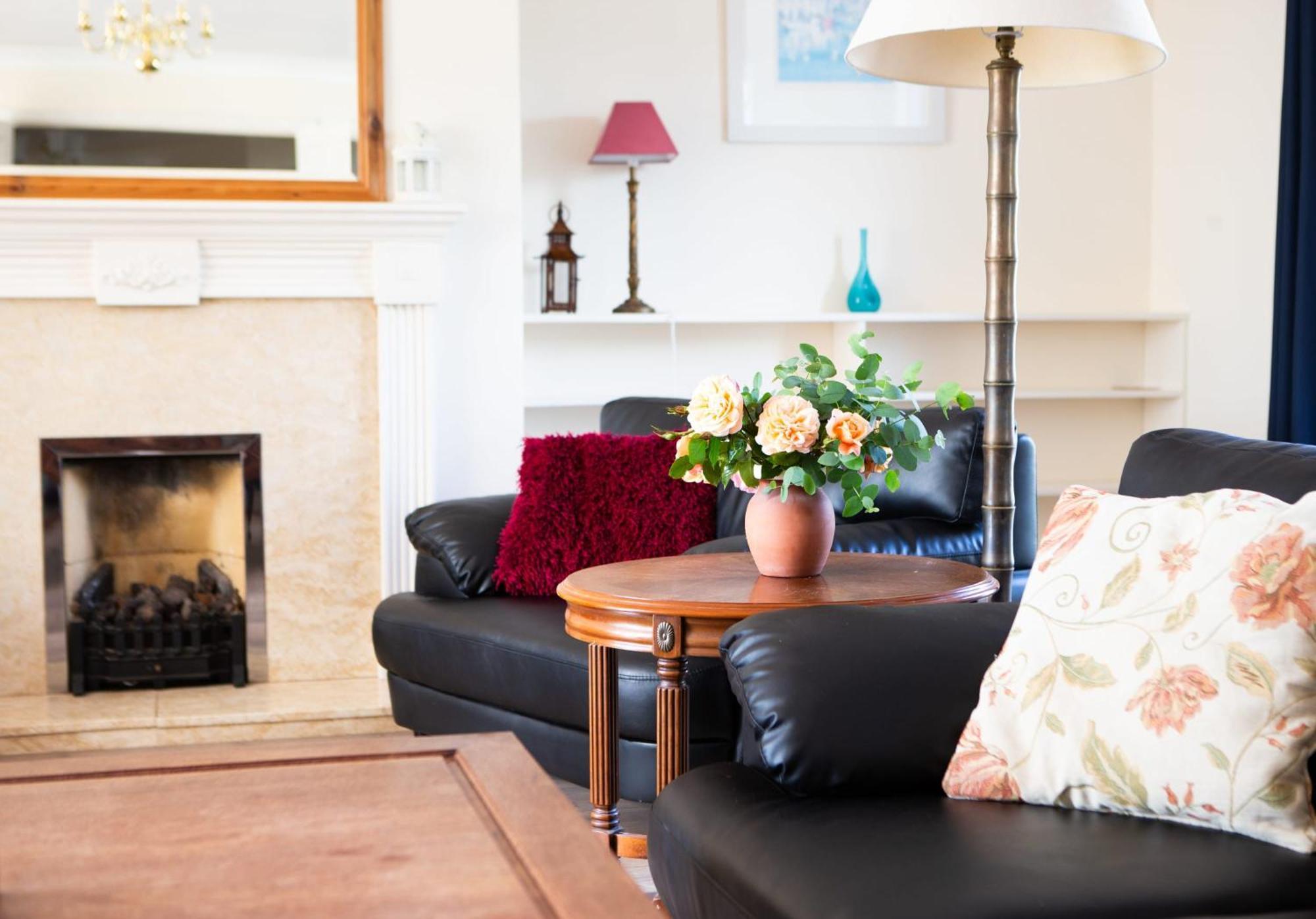 Stunning 6 Bedroom Cottage Near Cornish Coast Bude Eksteriør billede
