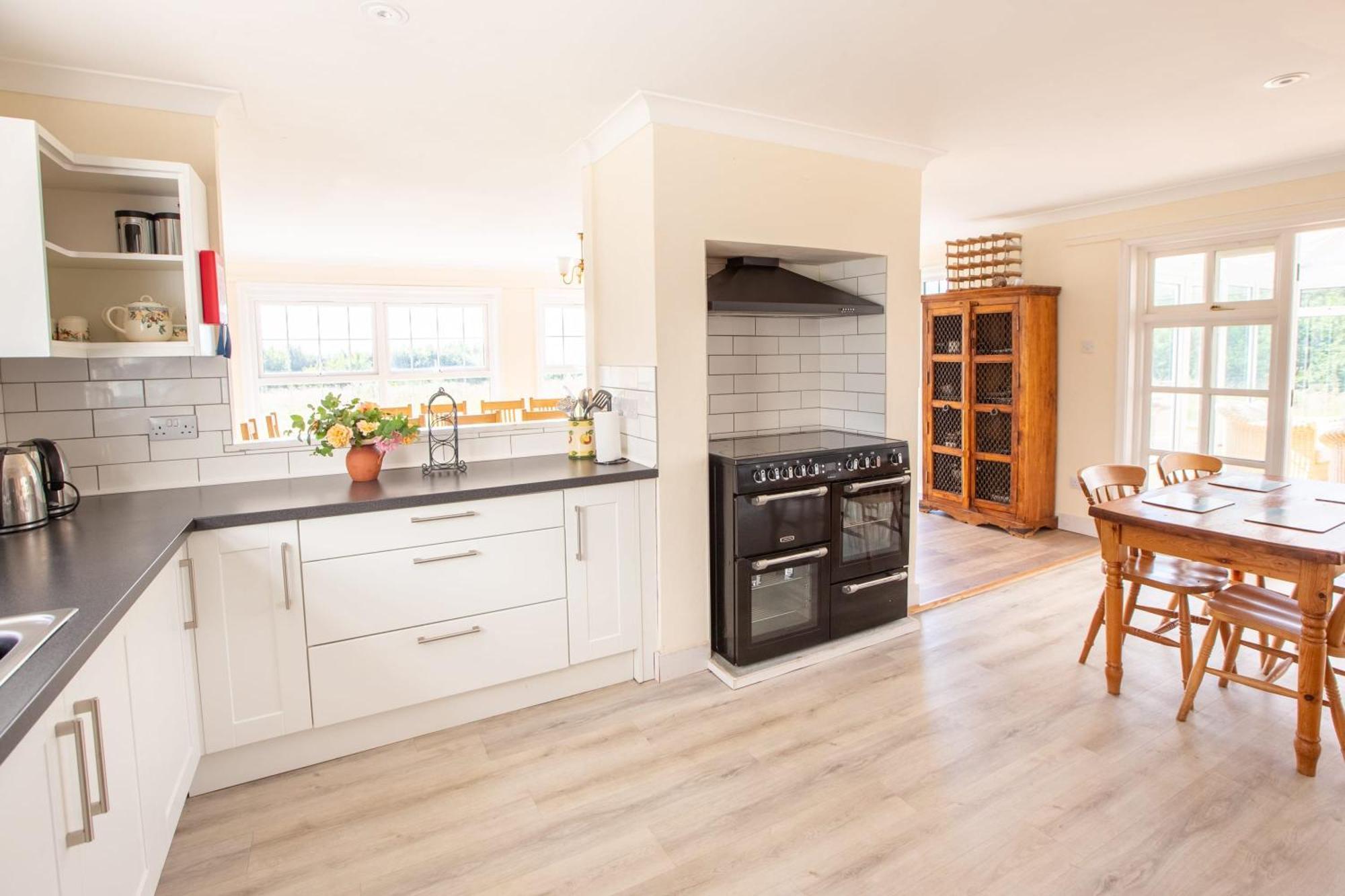 Stunning 6 Bedroom Cottage Near Cornish Coast Bude Eksteriør billede