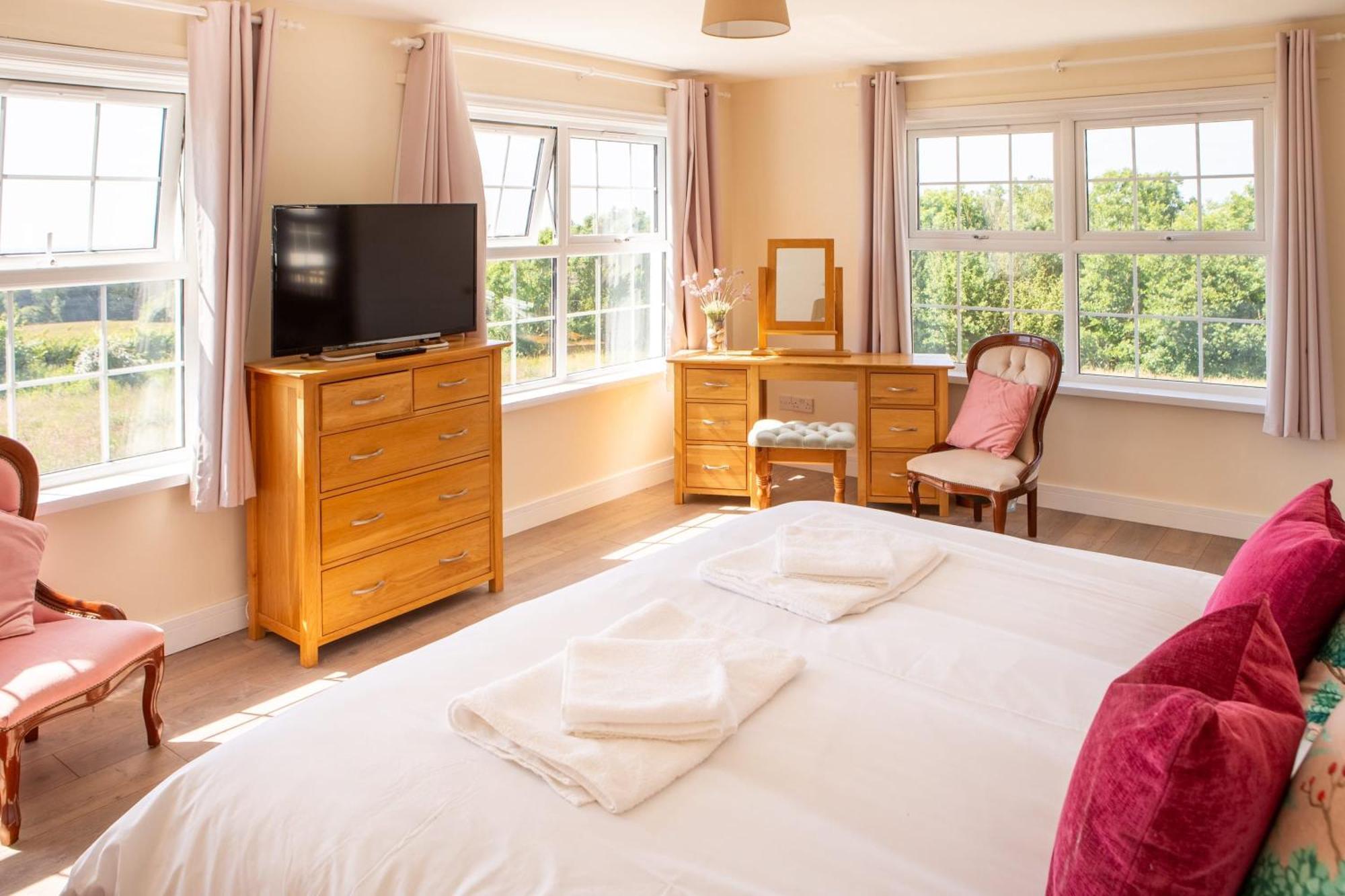 Stunning 6 Bedroom Cottage Near Cornish Coast Bude Eksteriør billede