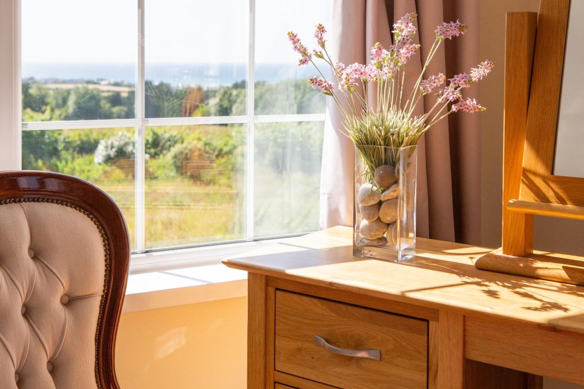 Stunning 6 Bedroom Cottage Near Cornish Coast Bude Eksteriør billede
